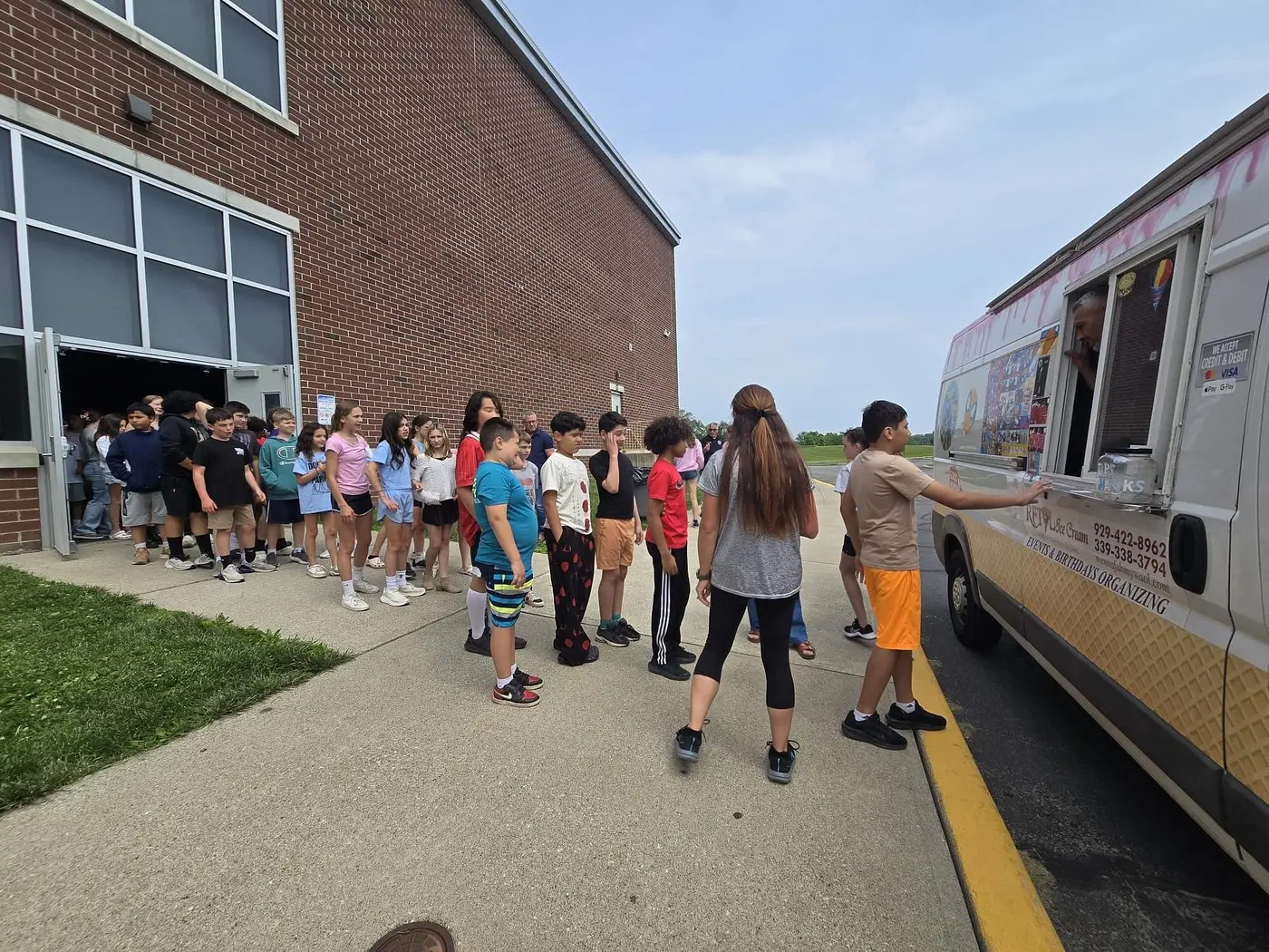 The Best Ice Cream Truck School Events in NJ: Fundraisers & Field Days